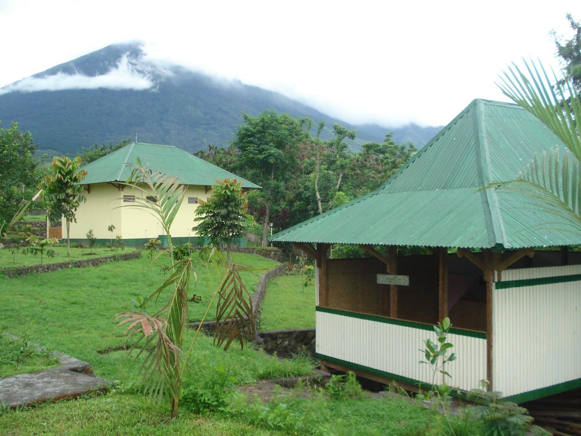 Lembah Rinjani Villa & Resto Syariah By Ecommerceloka Сембалун Лаванг Номер фото